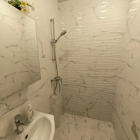 Two-bedroom In The Center Apartament Warna